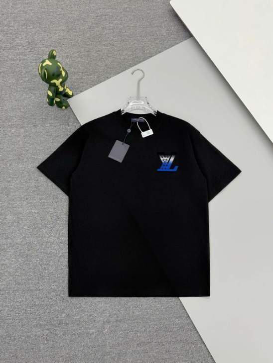 Picture of Louis Vuitton T Shirts Short _SKULVS-XLm6tx1107376